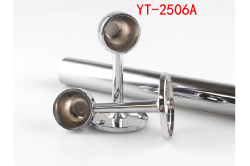 How do I choose a suitable hanger for your wardrobe?